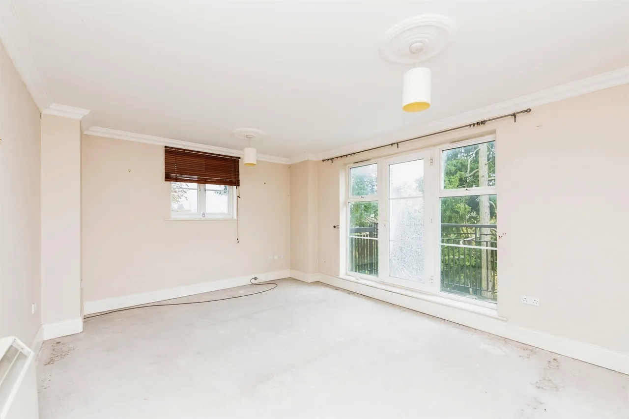 Caversham Place, Sutton Coldfield, photo 3