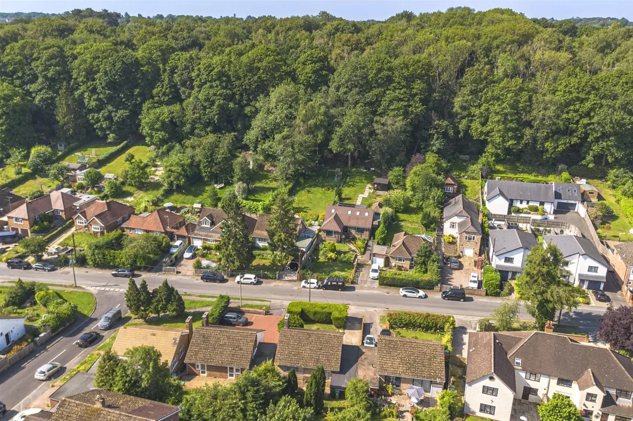 Eastern Dene, Hazlemere, HP15, photo 17