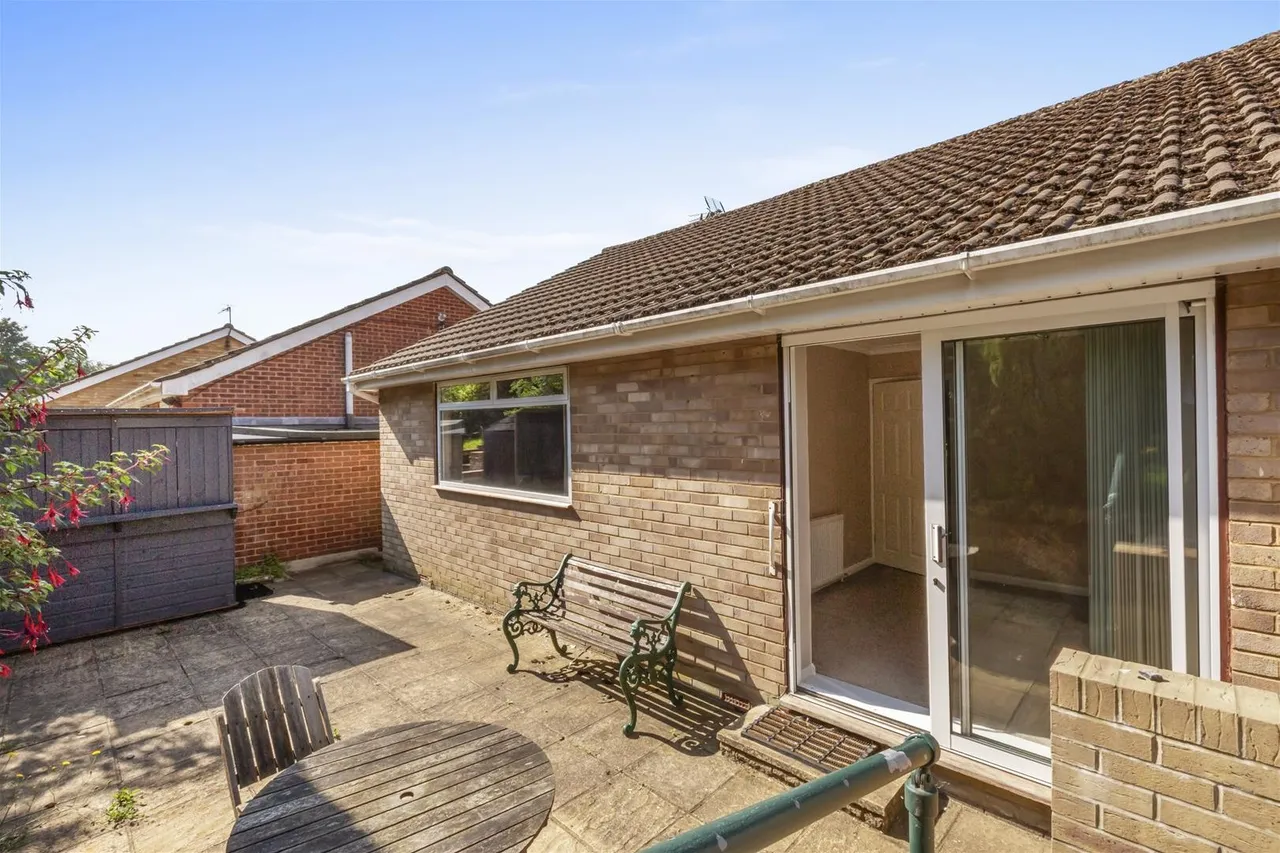Eastern Dene, Hazlemere, HP15, photo 12