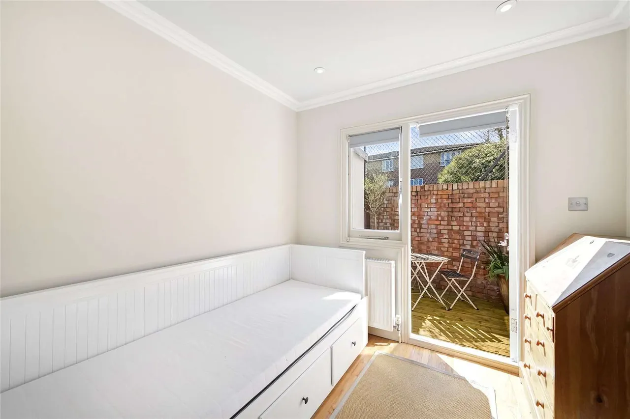 Cathnor Road, London, W12 9JD, photo 9