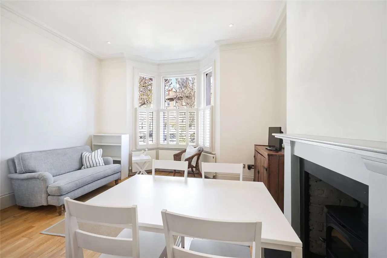 Cathnor Road, London, W12 9JD, photo 2