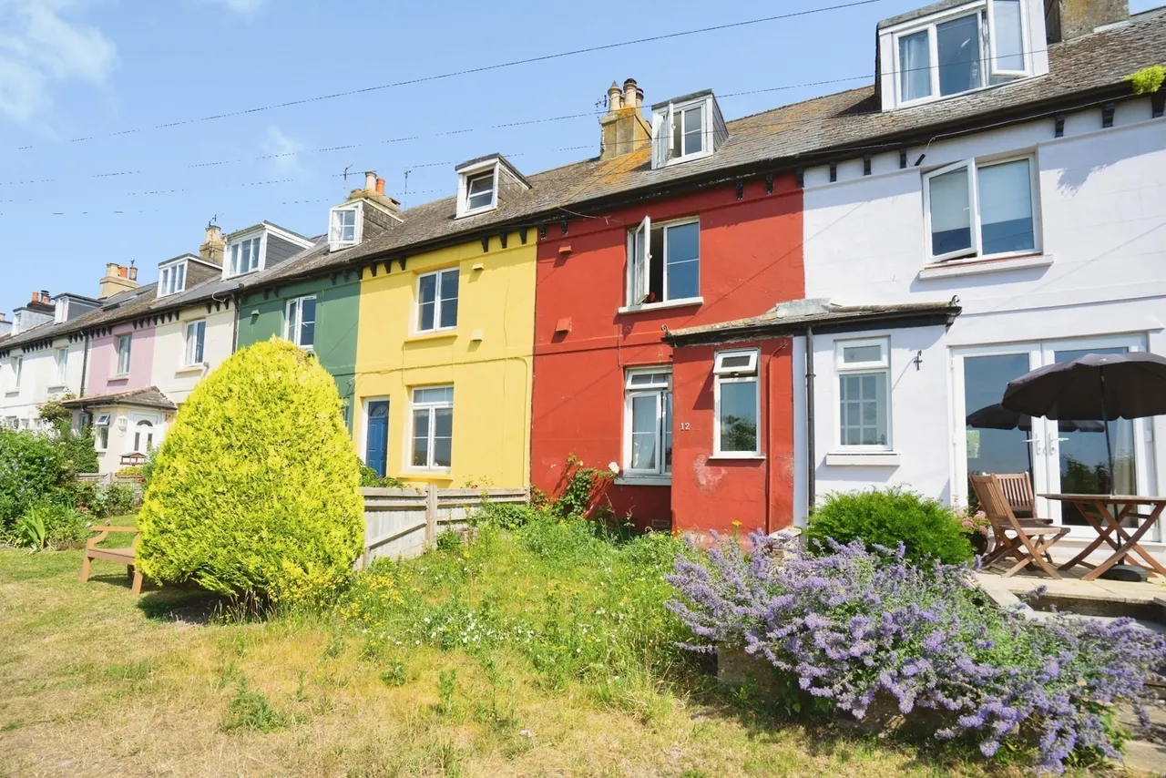 3 bed house for sale, Portland Terrace, South Heighton, BN9