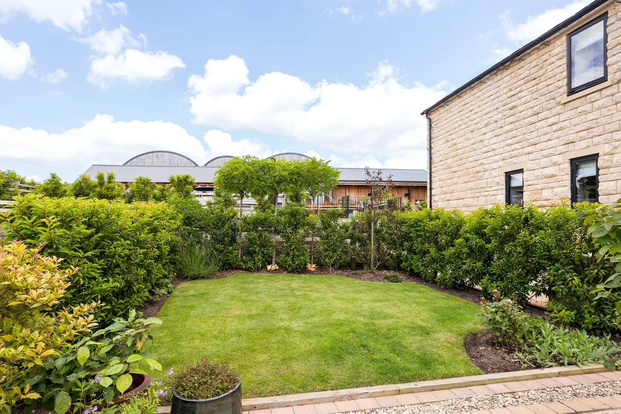 Old Cart Barn 6 Old Dowmans Farm, Coberley, Cheltenham, GL53 9FF, photo 20