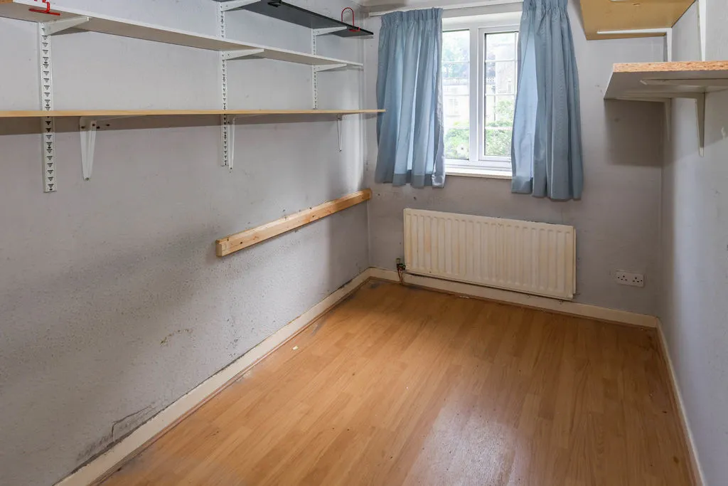 Bentgate Close Newhey, Rochdale OL16 4NB, photo 6