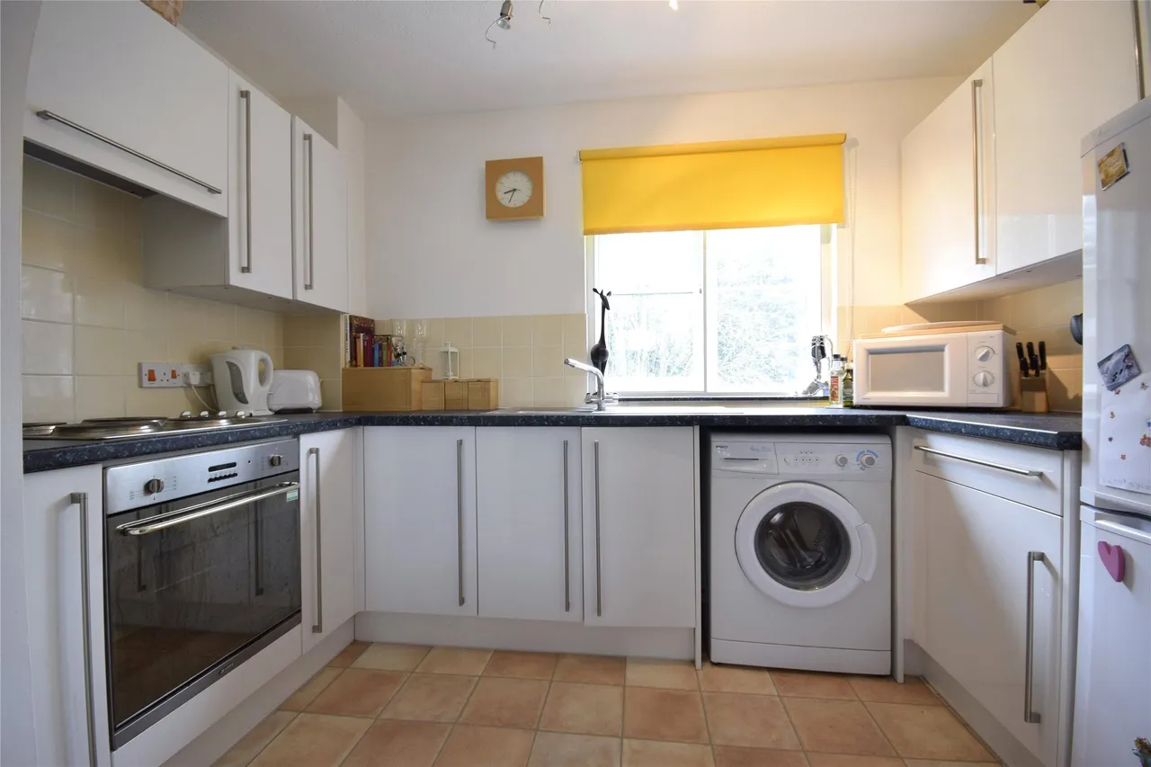 Wordsworth Mead, Redhill, RH1 1AL, photo 4