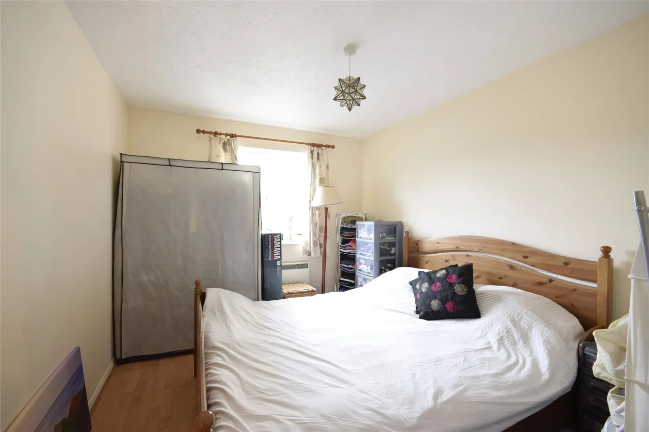 Wordsworth Mead, Redhill, RH1 1AL, photo 5