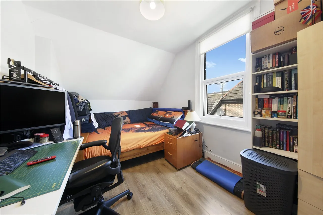 Norbury Crescent, SW16, photo 36