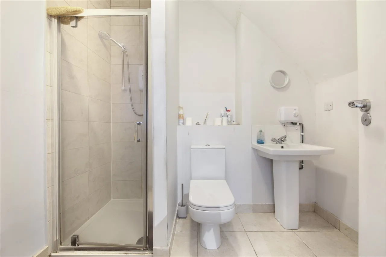 Norbury Crescent, SW16, photo 26