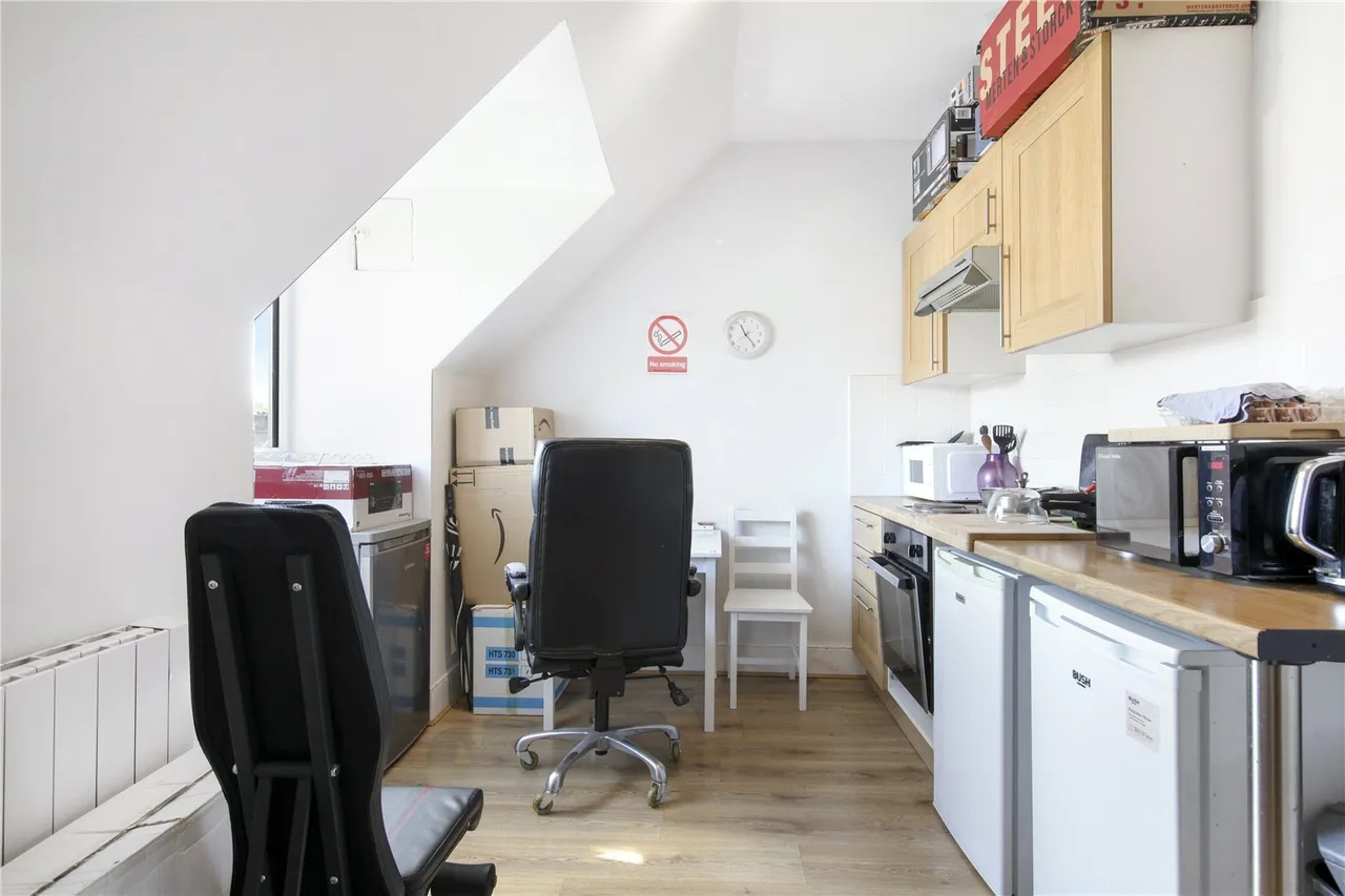 Norbury Crescent, SW16, photo 10