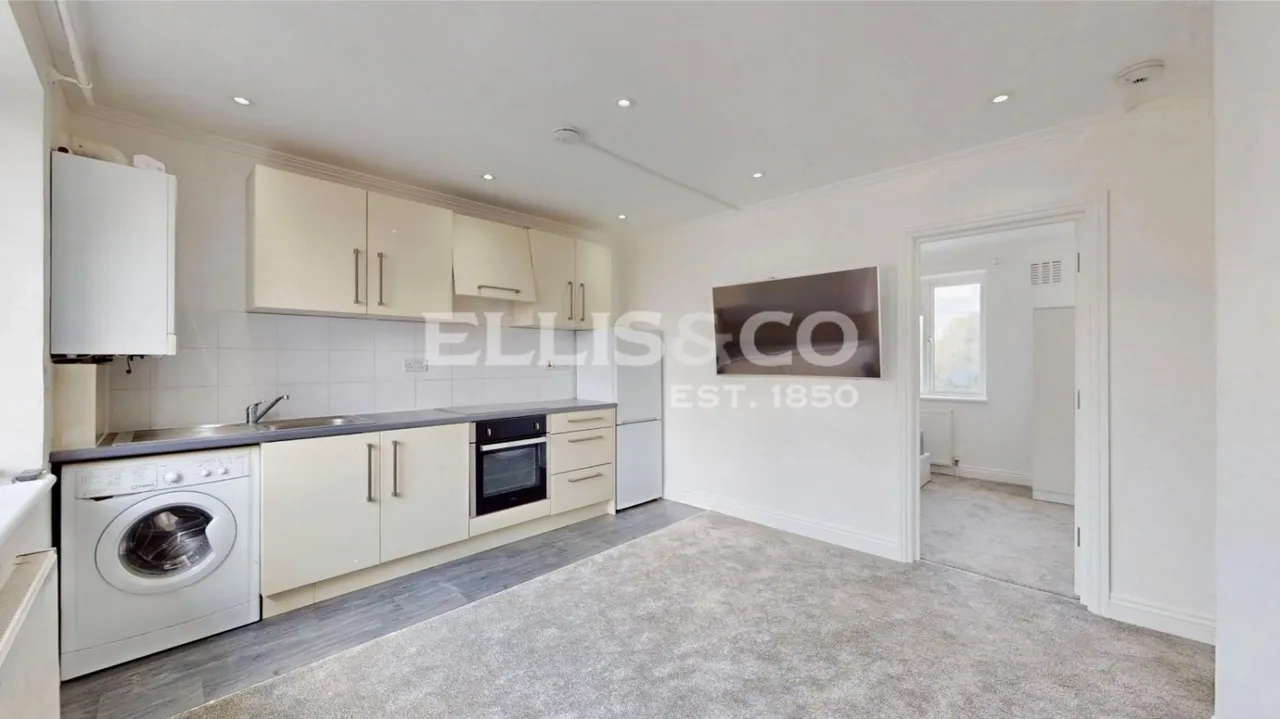 1 bed flat to rent, Thorn Close, Northolt, UB5