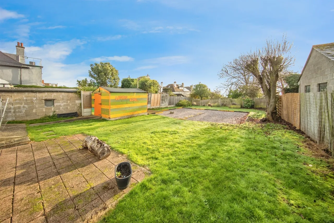 Fronks Road, Harwich, photo 3