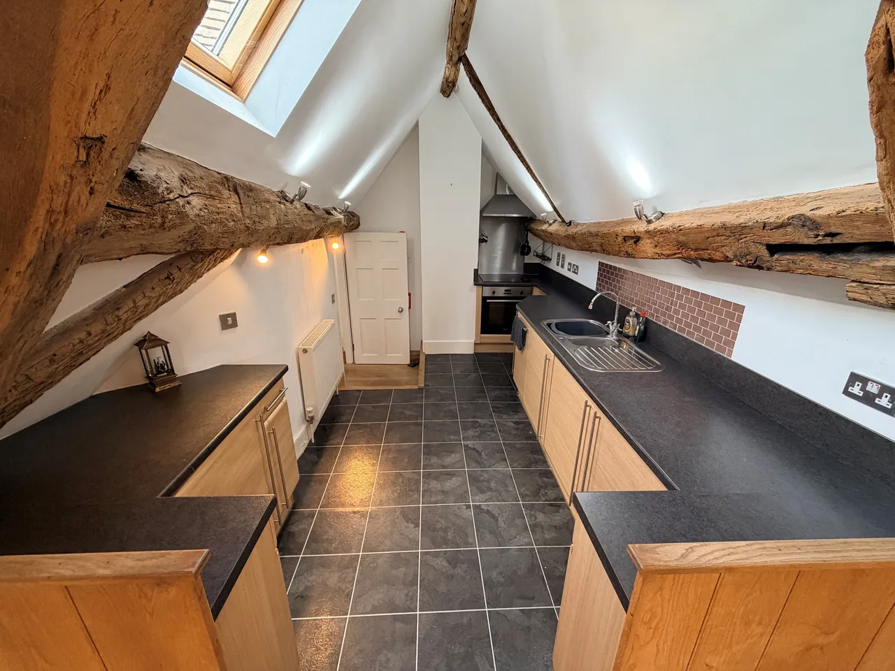 2 bed flat to rent, Bird Street, WS13
