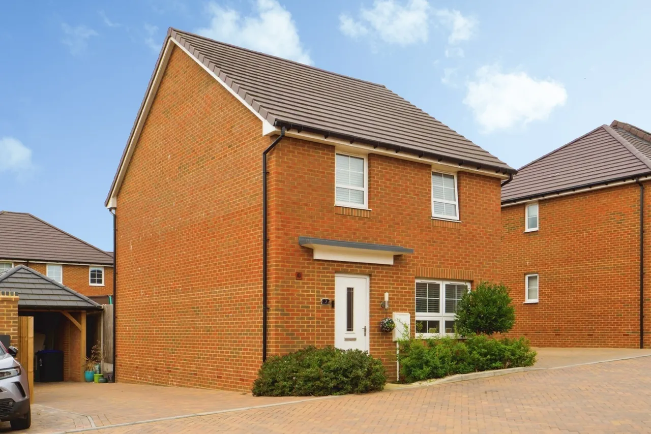 Redstart Hill, Whitfield, Dover, Kent, CT16, photo 24