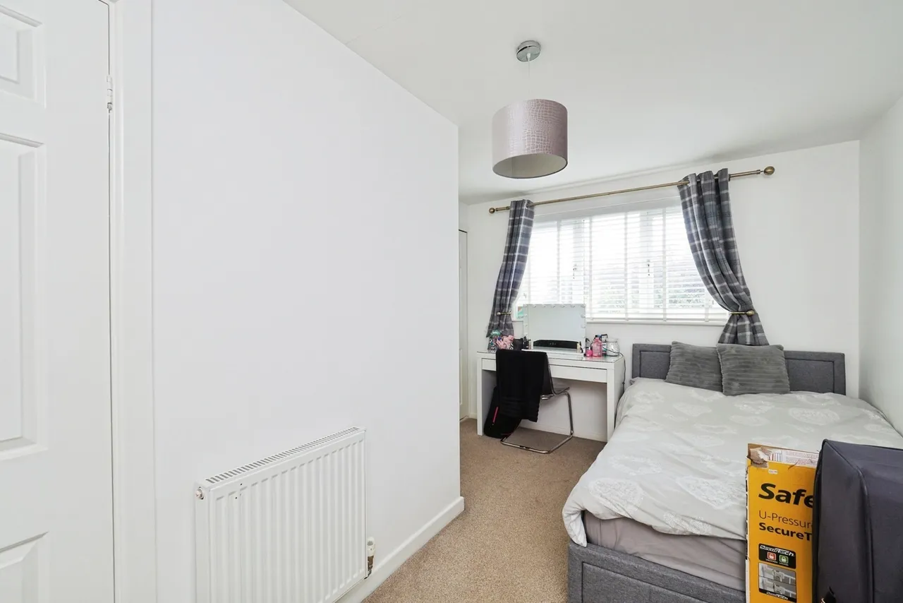 Stornoway Court, Beeston, Nottingham, Nottinghamshire, NG9, photo 20