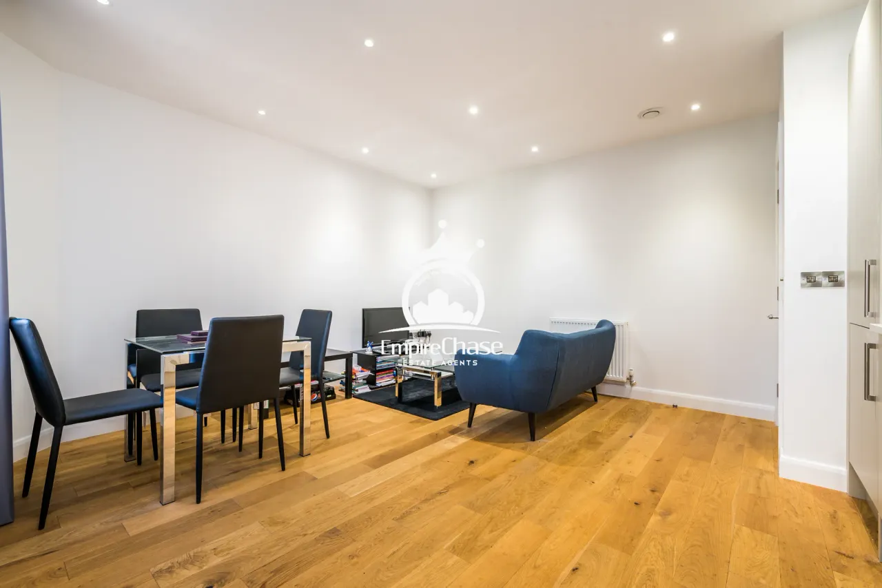 ST JOHNS ROAD , HARROW , HA1 2EE, photo 2