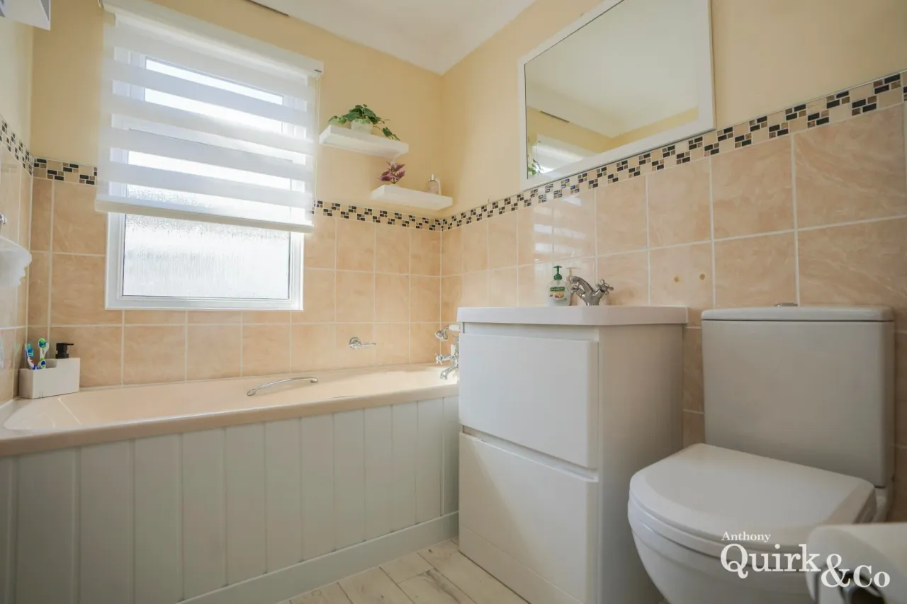 Creek Road, Canvey Island, SS8, photo 11
