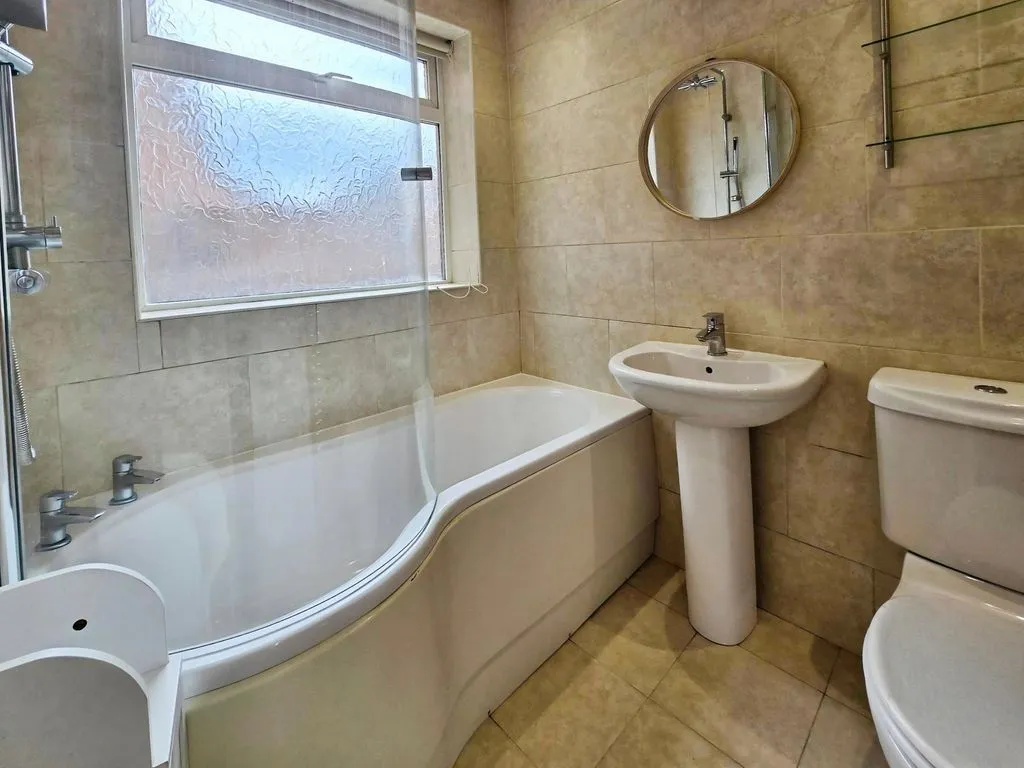Bedlington NE22 5BY, NE22, photo 4