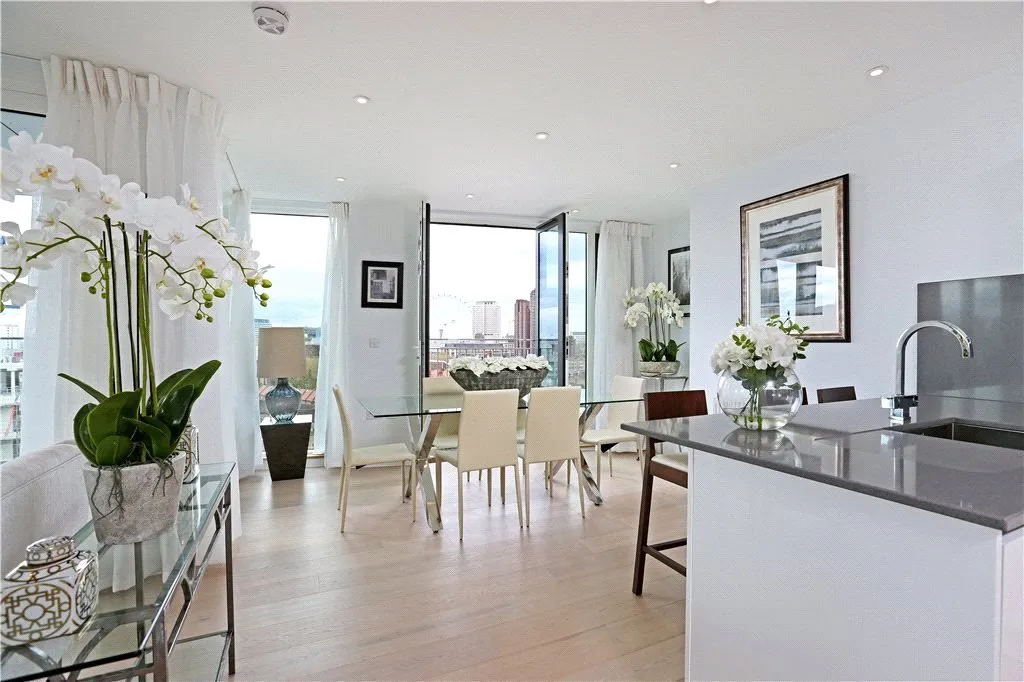 Blackfriars Road, London, SE1, photo 14