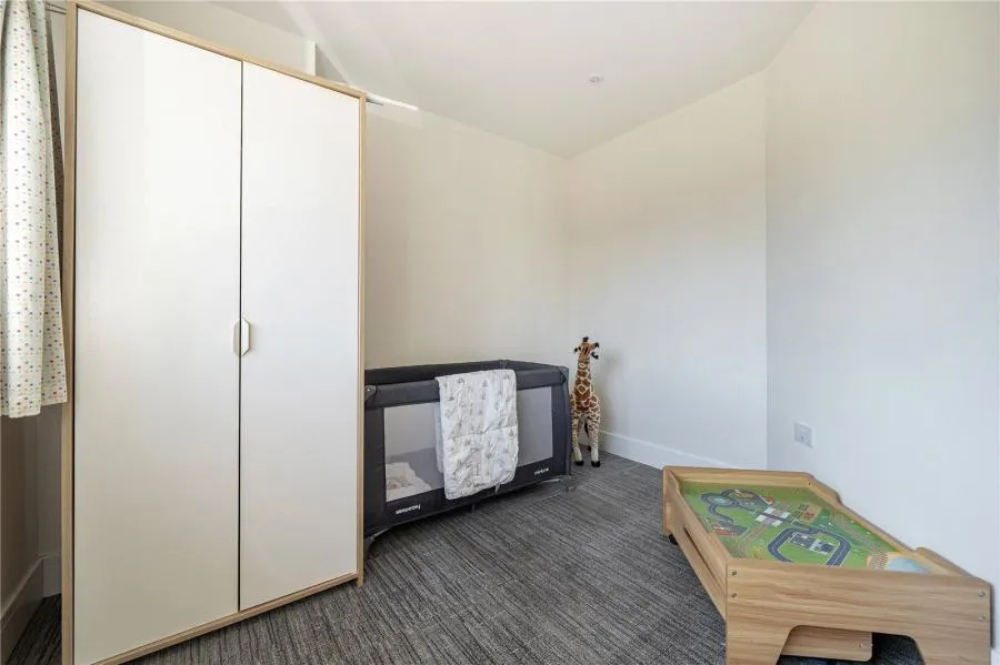 Woodland Crescent, Bracknell, RG42, photo 15