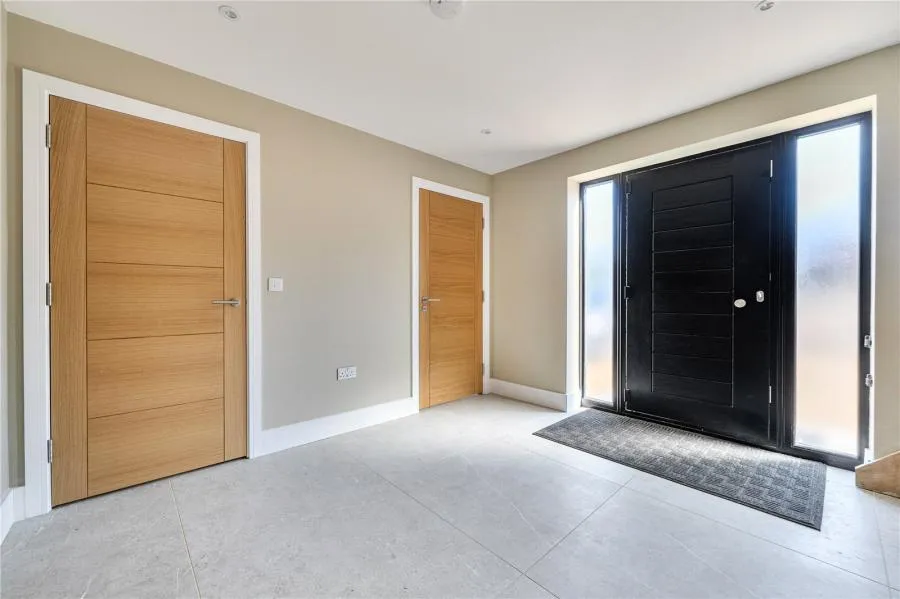 Woodland Crescent, Bracknell, RG42, photo 17