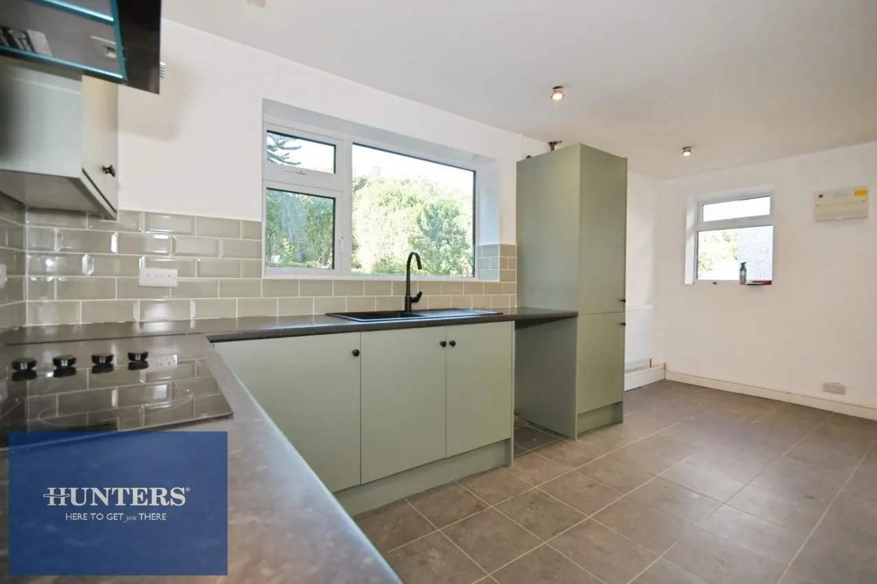 Roecar Close, Old Whittington, Chesterfield, S41 9PN, photo 4