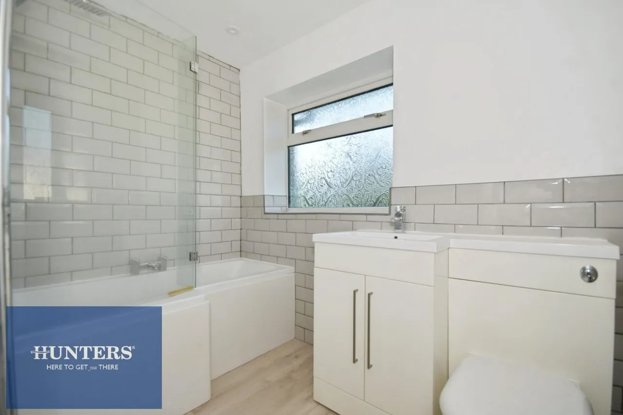 Roecar Close, Old Whittington, Chesterfield, S41 9PN, photo 12