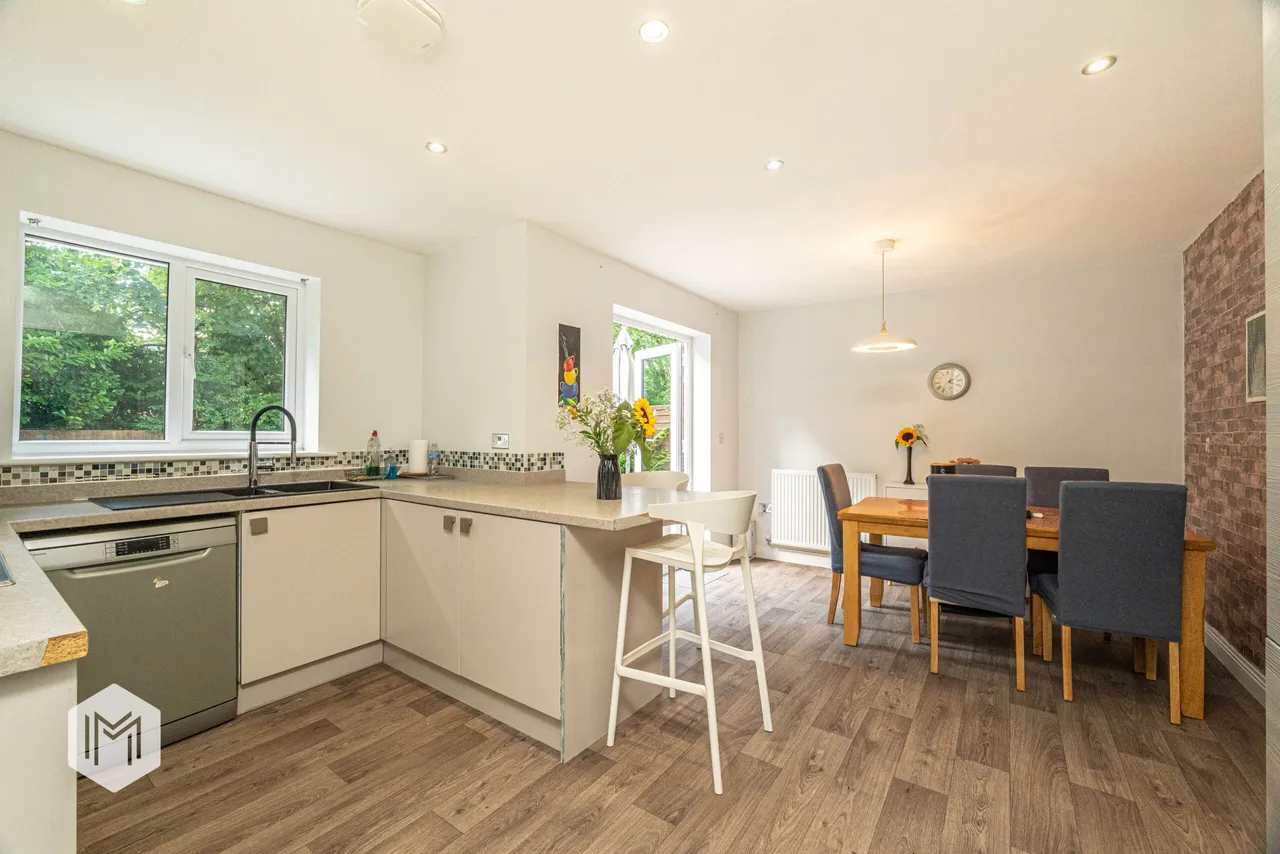 Hollins Drive, Bolton, BL2 1DH, photo 6