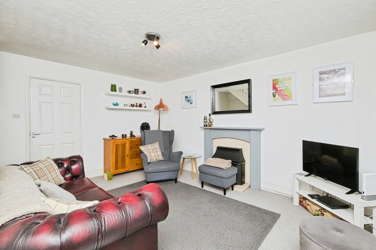 Borrowfield Road, Derby, photo 5