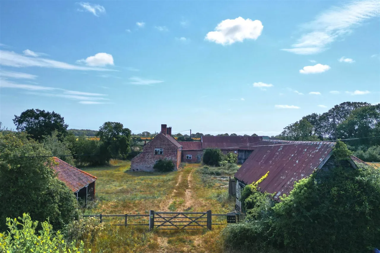 Southwell Road, Stoven, NR34, photo 4
