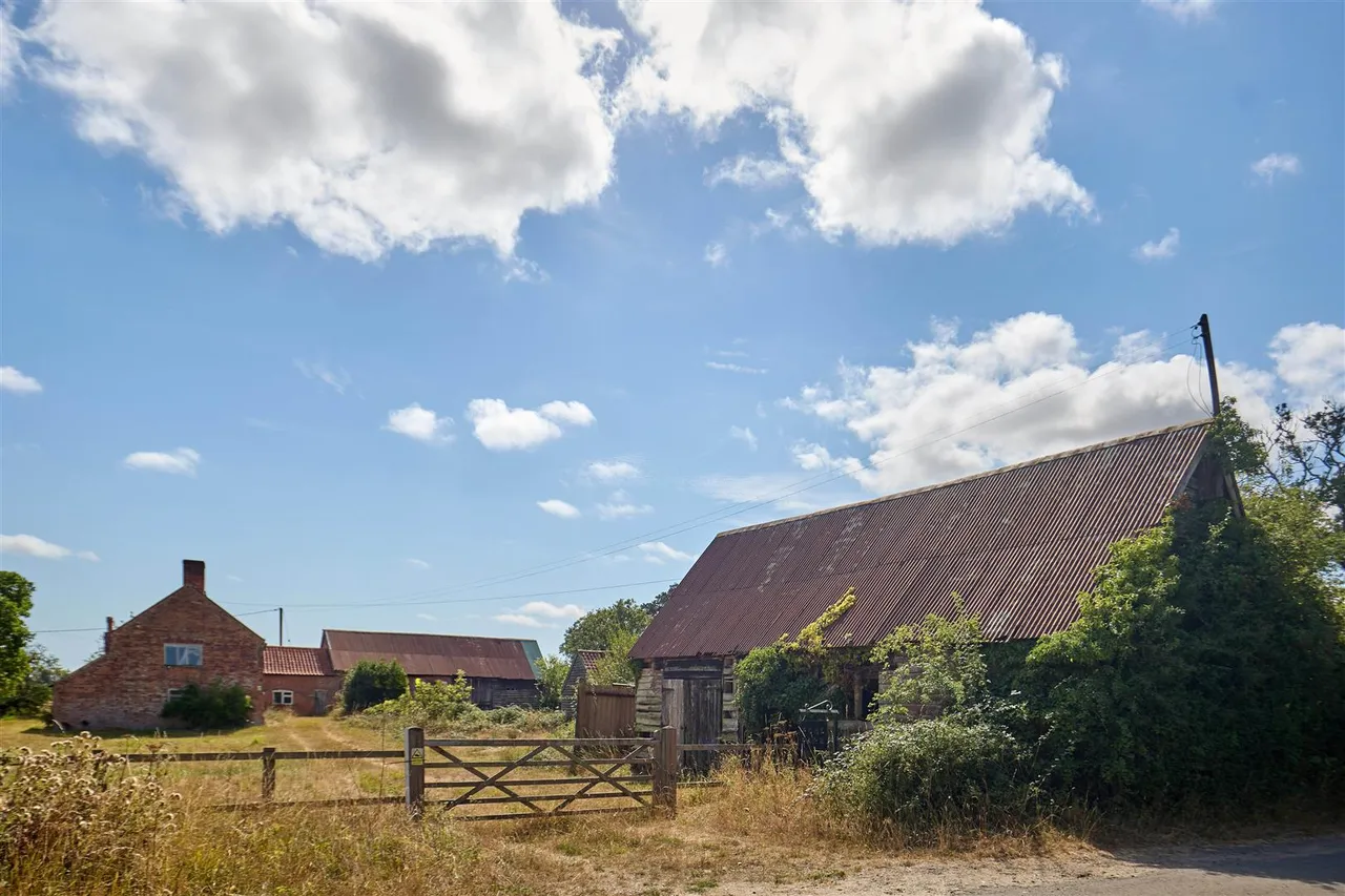 Southwell Road, Stoven, NR34, photo 7