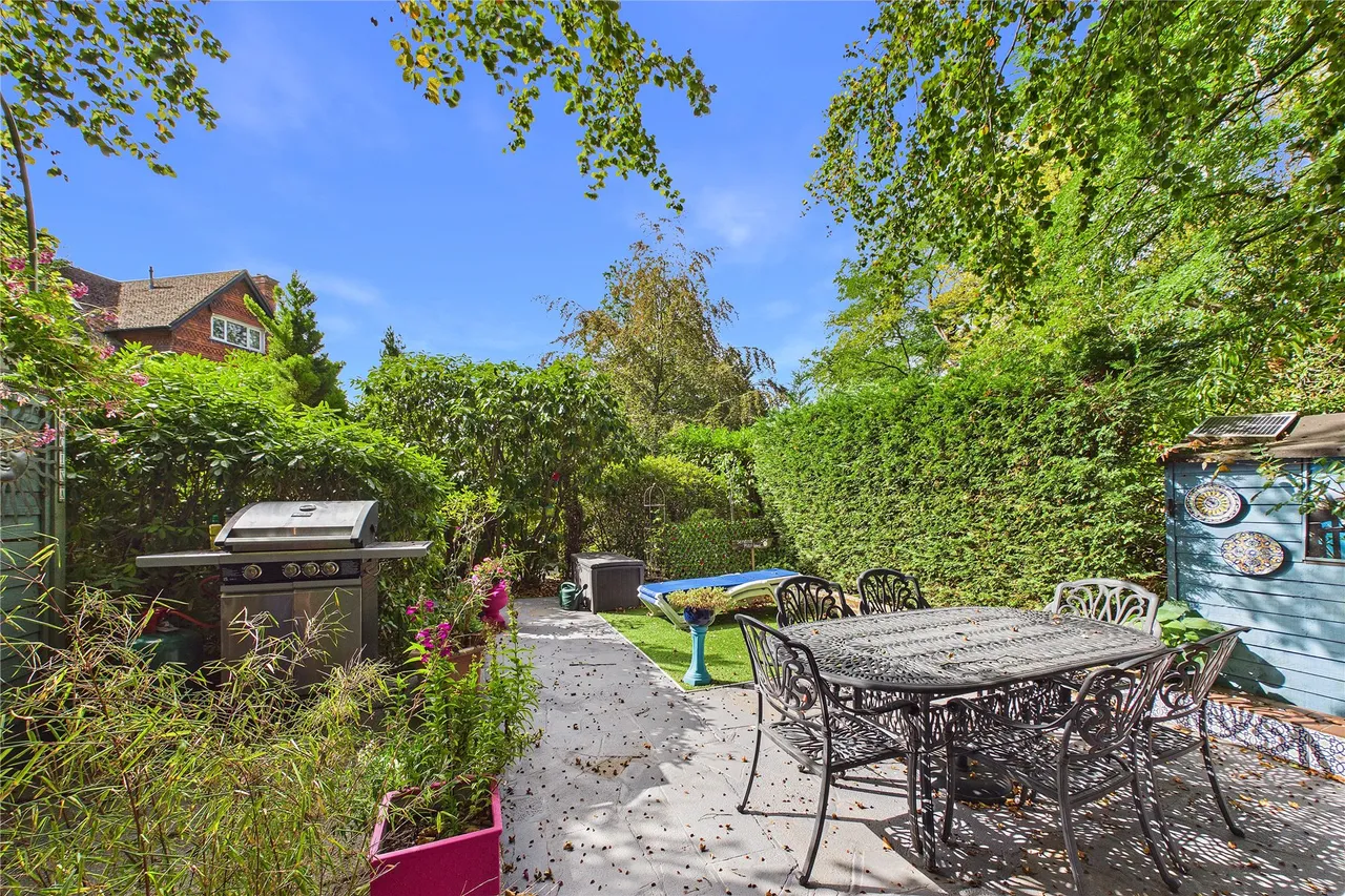 Portesbery Road, Camberley, GU15, photo 15
