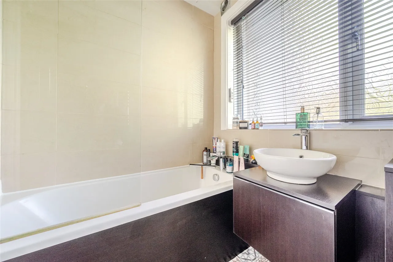 Portesbery Road, Camberley, GU15, photo 13