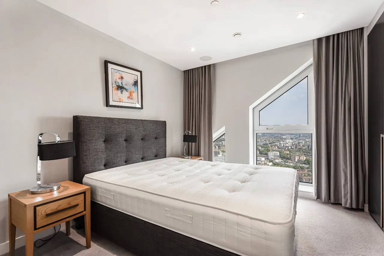 Southwark Bridge Road, London, SE1, photo 11
