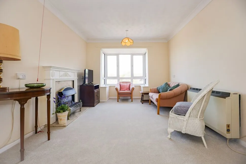 Ashdene Gardens, Kenilworth, Warwickshire, CV8, photo 4