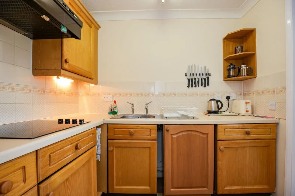 Ashdene Gardens, Kenilworth, Warwickshire, CV8, photo 3