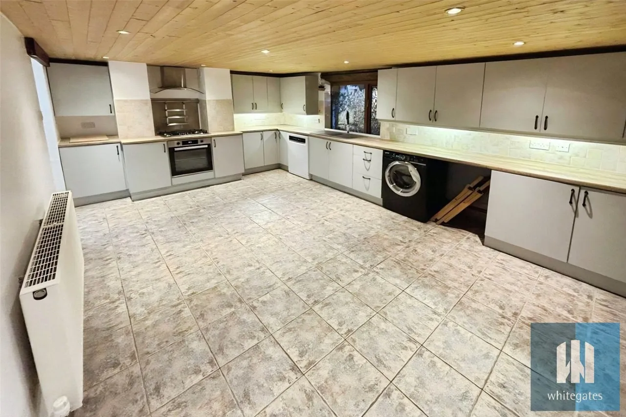 Wellington Street, Lindley, HD3, photo 2