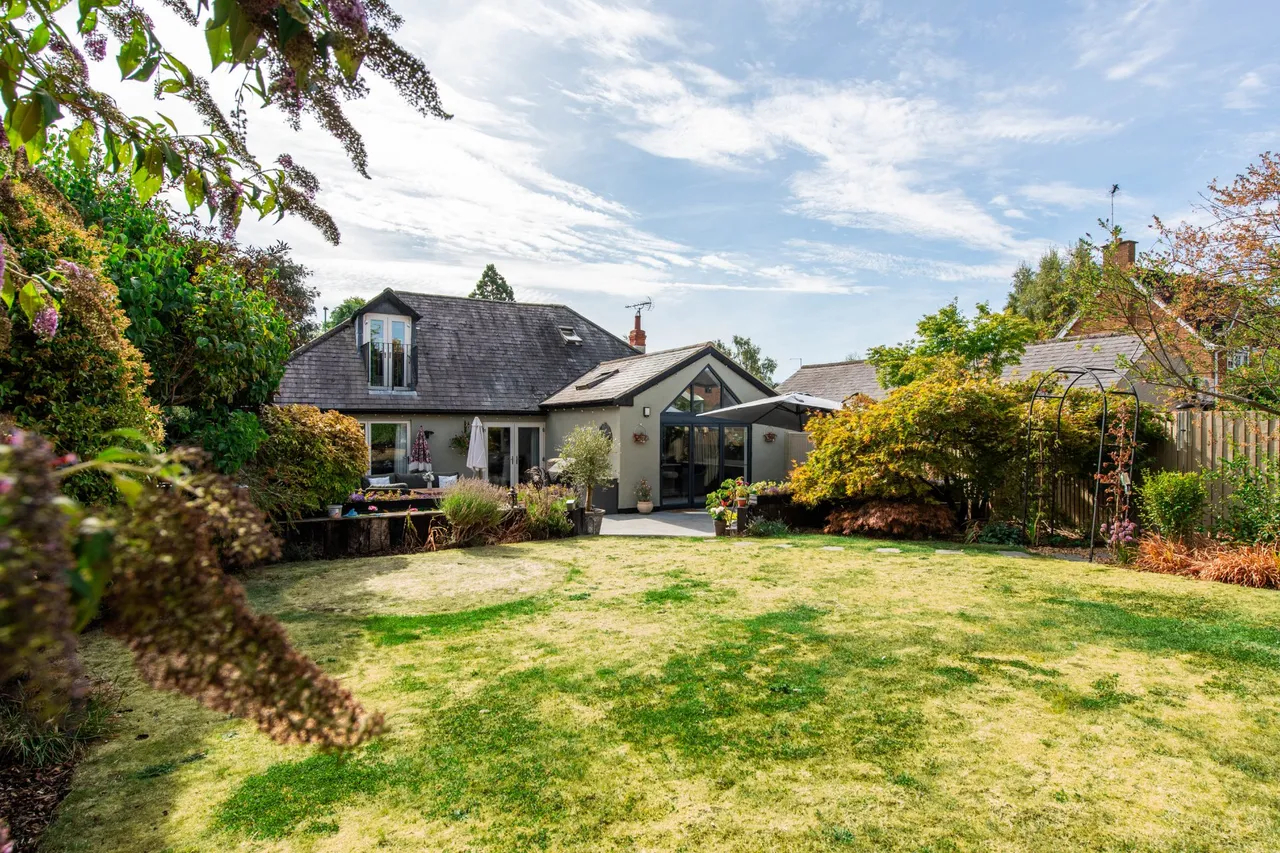 Main Road, Duston, NN5, photo 5