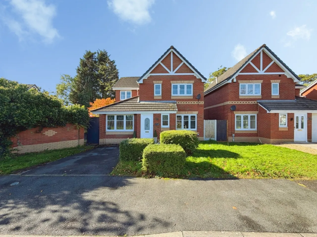 4 bed house for sale, Foxdene, Little Sutton, CH66