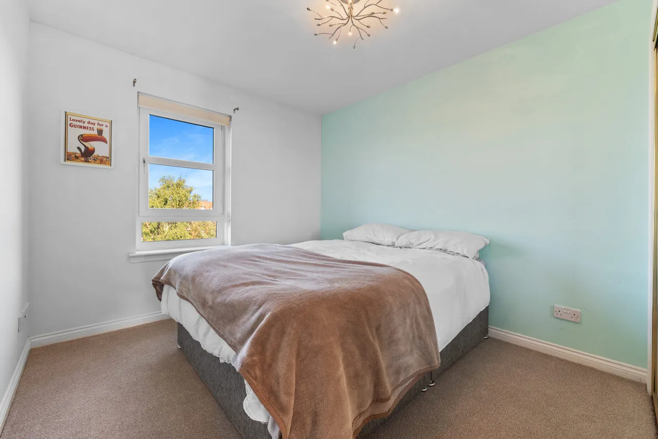 2/1, 14 Old Castle Gardens, Cathcart, G44 4SR, photo 6
