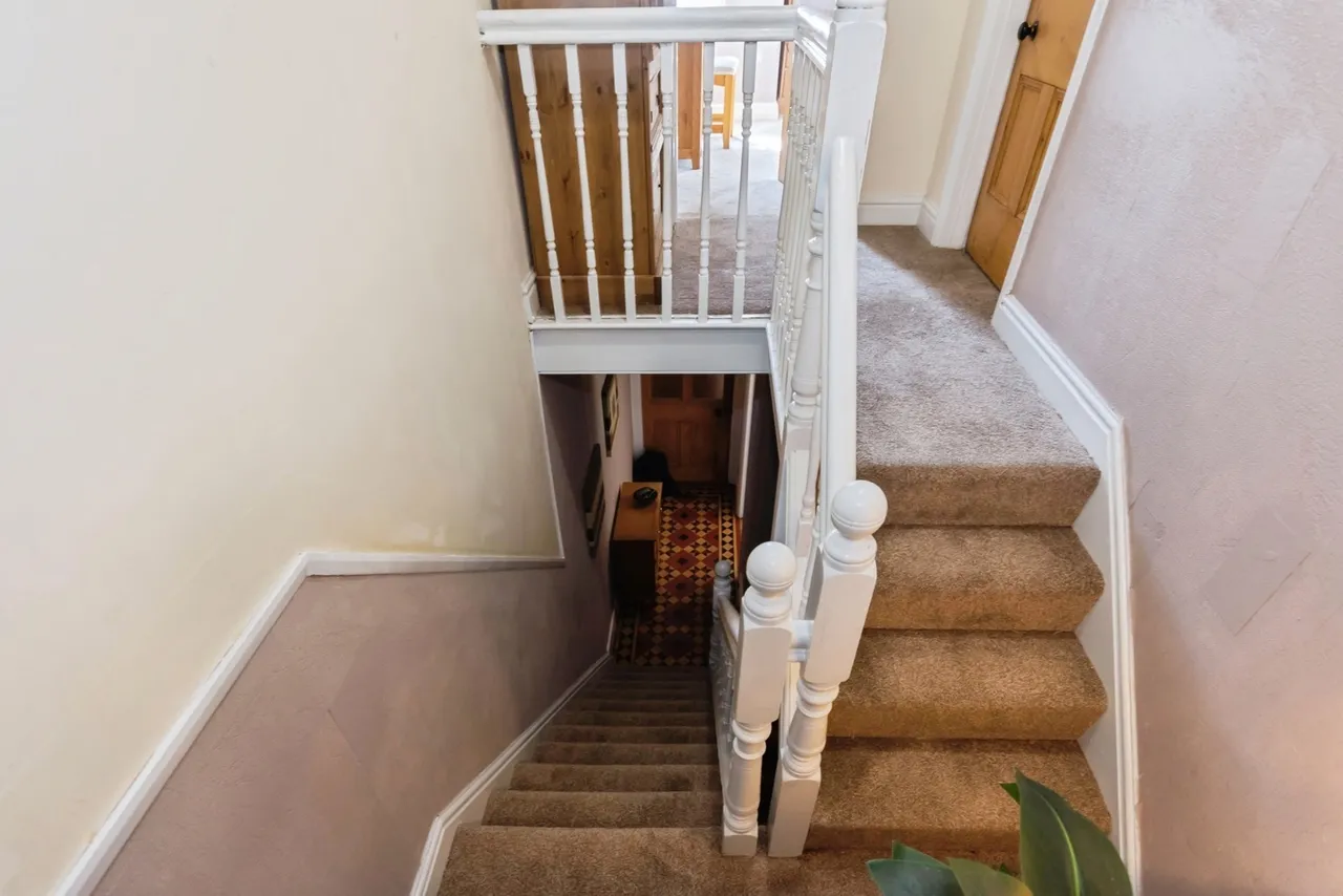 Warwick Road, Acocks Green, B27, photo 17
