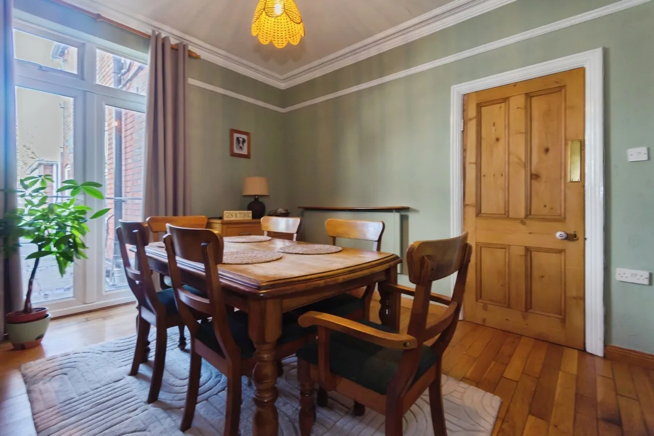 Warwick Road, Acocks Green, B27, photo 26