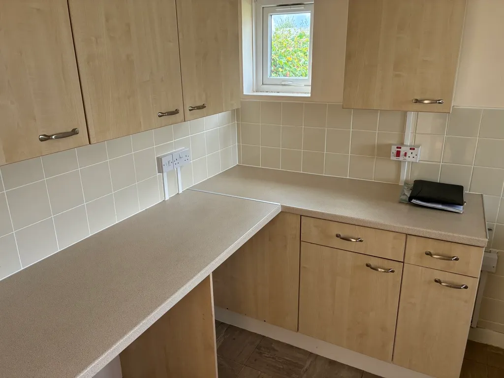 Bale Road, Sharrington, NR24, photo 13