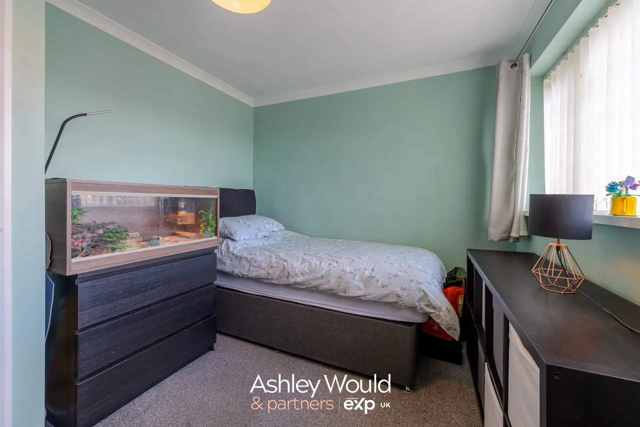 Pevensey Close, Tividale, Oldbury, B69, photo 10