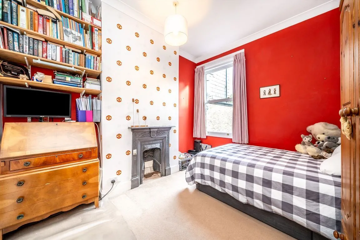 Adelaide Road, W13, photo 5