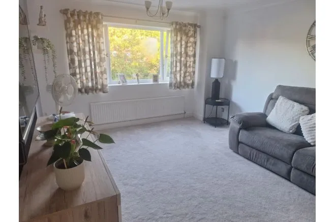 Woolf Close, Thamesmead, photo 9