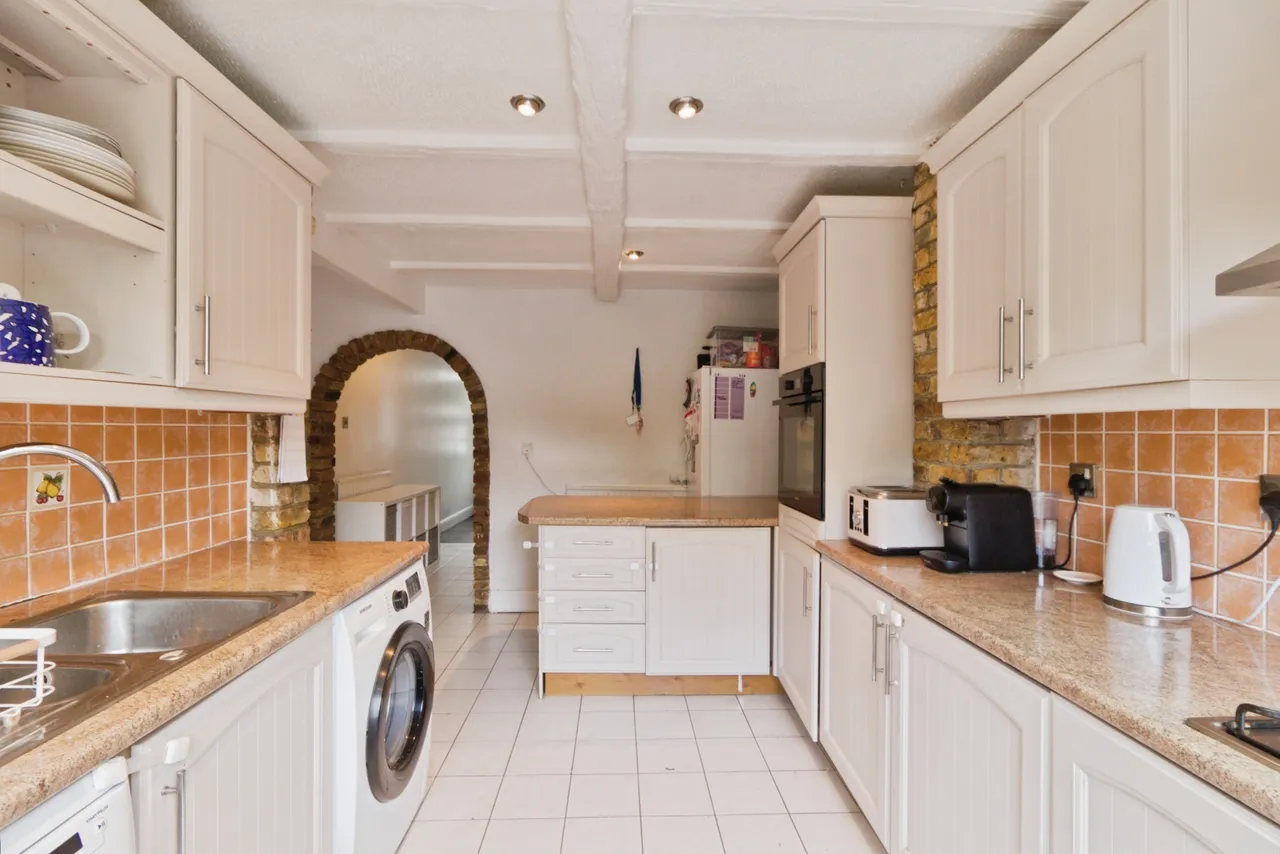 Woolf Close, Thamesmead, photo 7
