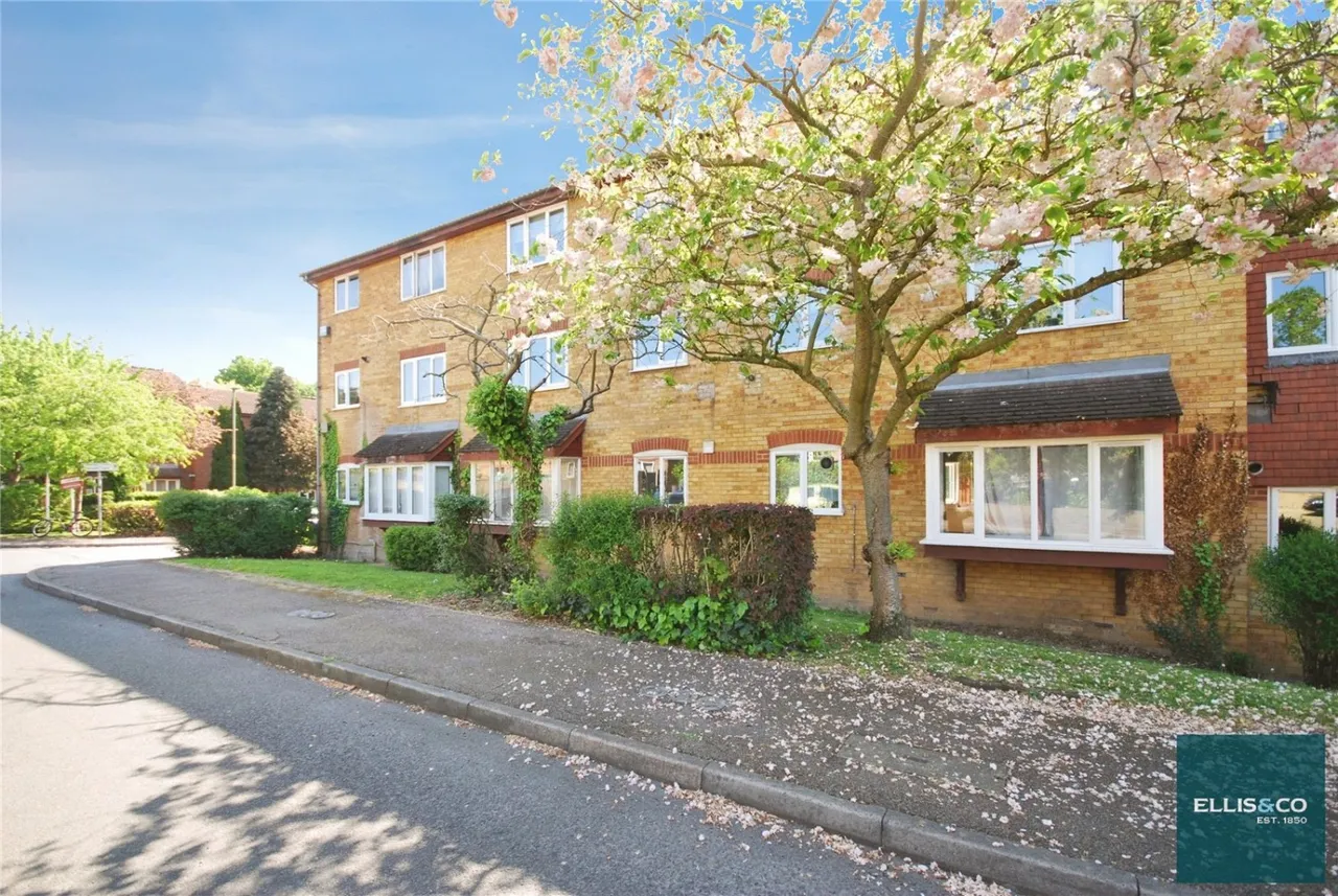 Greenway Close, Friern Barnet, N11, photo 9