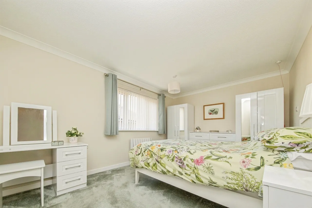 Weavers Court, Sudbury, photo 11