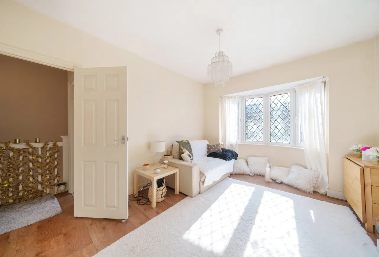 Ashtree Avenue, Mitcham, CR4 3DR, photo 4