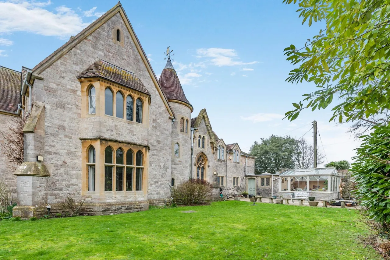 Church Road, Caldicot, NP26, photo 19